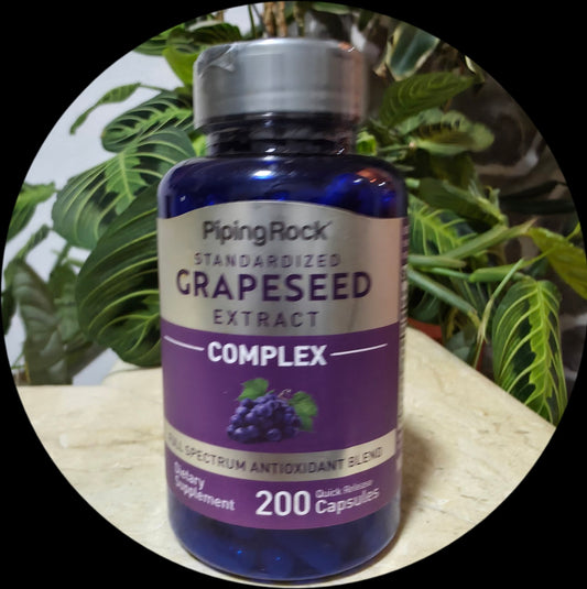 Grape Seed Extract(iz Semenki Groždja) sa dodatcima Selenijuma,Citrus Bioflafnoidima,Green Tea Extract,Borovnica extract;Za Imunitet.za Štitnu podrška,Cirkulkaciji.manji LDL holesterol,,poboljšava vida,pušače i starije.. i još toga...Posebna akcija !